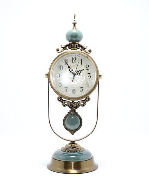 Sarkaçlı Masa Üstü Saat