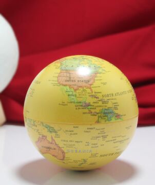 Işıklı Dönen Dünya Küre Dekoratif Hediyelik Okul Gereci