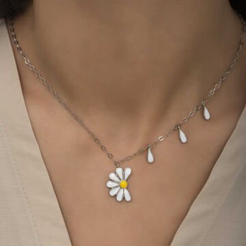 925 Ayar Gümüş Papatya Seviyor Sevmiyor Bayan Gümüş Kolye