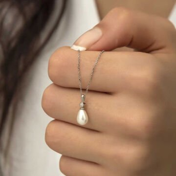 925 Ayar Gümüş Damla İnci Bayan Gümüş Kolye