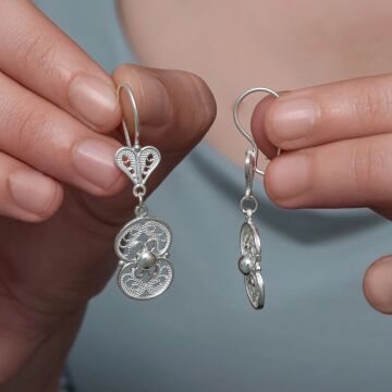 Gümüş Çiçek Motifli Telkari Kadın Küpe