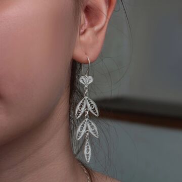 Gümüş Zarif Yaprak Telkari Kadın Küpe