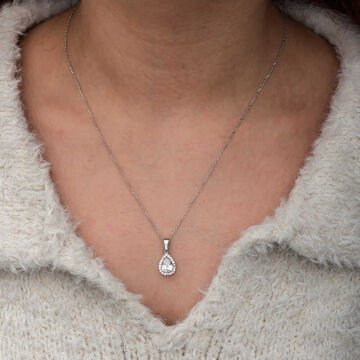 Gümüş Damla Beyaz Zirkon Taşlı Kadın Kolye