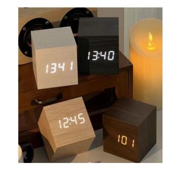 Ahşap Küp Saat