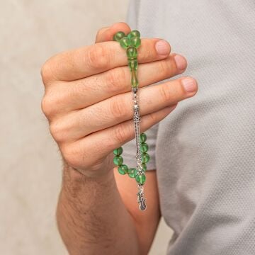 Gümüş Püsküllü Yeşil Yuvarlak Sıkma Kehribar Tesbih