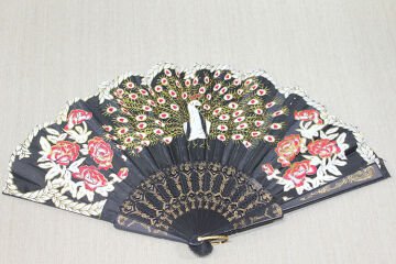 Plastik Tavuskuşu Yelpaze