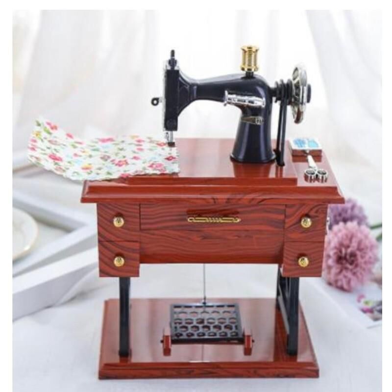 Dikiş Makinesi Tasarımlı Müzik Kutusu