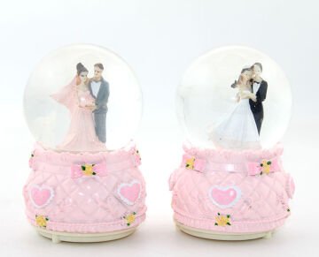 Işıklı Müzikli Kar Küresi 13 Cm