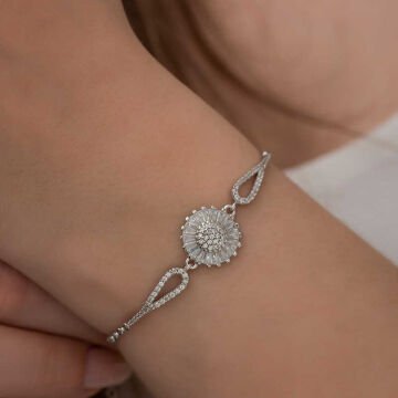 925 Ayar Gümüş Rodyum Baget Taşlı Sonsuzluk Bileklik