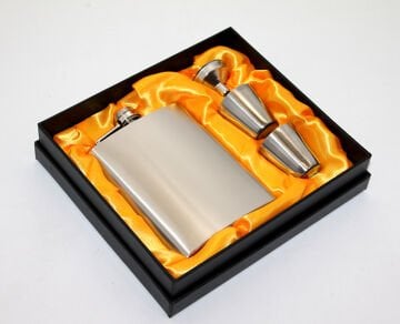 Paslanmaz Çelik 2 Shot Bardaklı Matara Seti