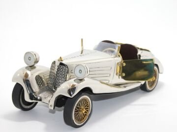 Pirinç Eski Model Araba