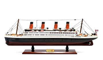 Özel Tasarım Ahşap Işıklı Titanik Gemi